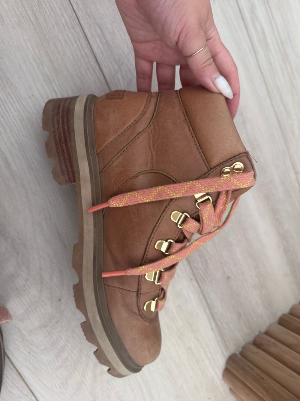 Sorel Women’s Lennox Waterproof Hiking Boots | Size 7.5